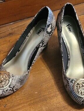 Fioni Woven Leather Wedges